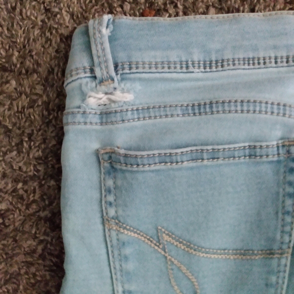 light blue skinny jeans - Picture 3 of 5